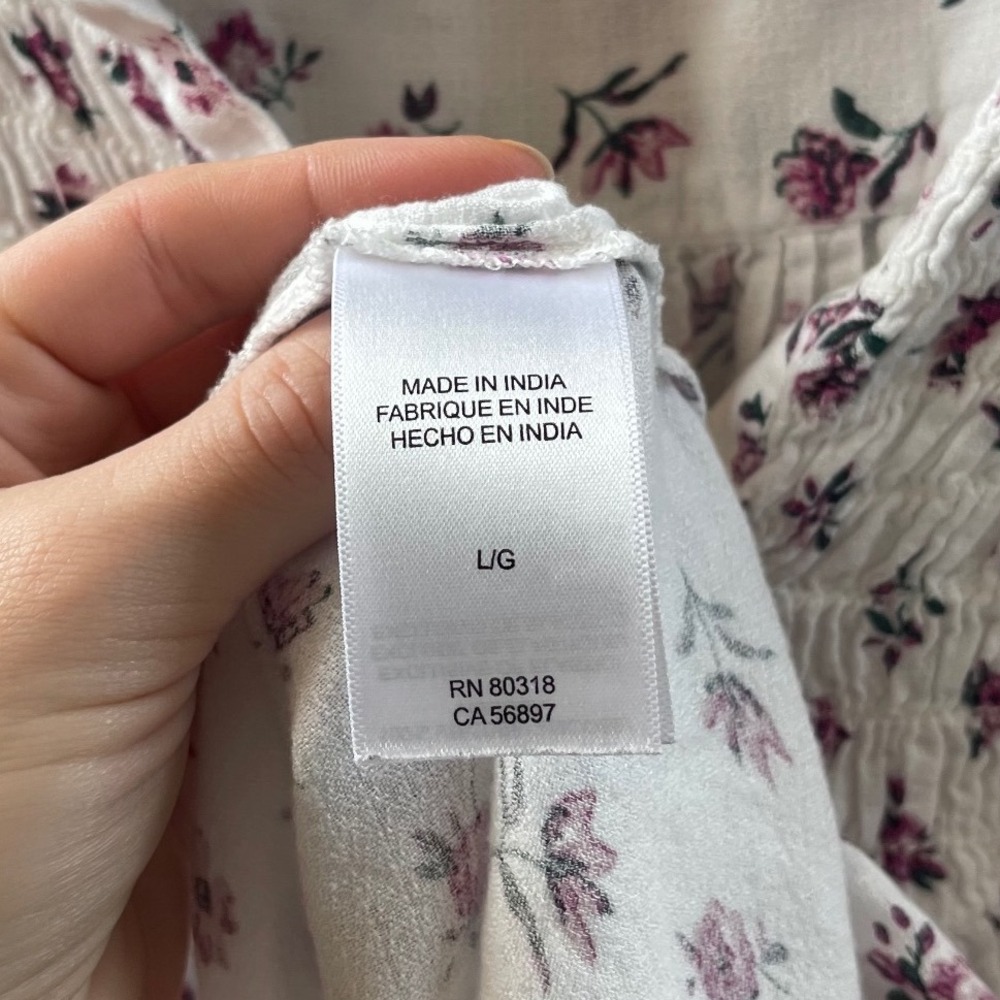 Lucky Brand Floral Blouse Women's Large White Pink Pintuck Smocked Top - Picture 5 of 6